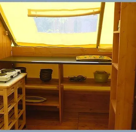 Bonneval Kamp alanı 4*